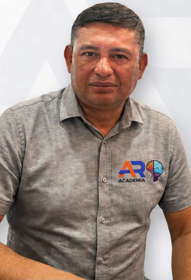 Profesor Lic. Alcides Rojas